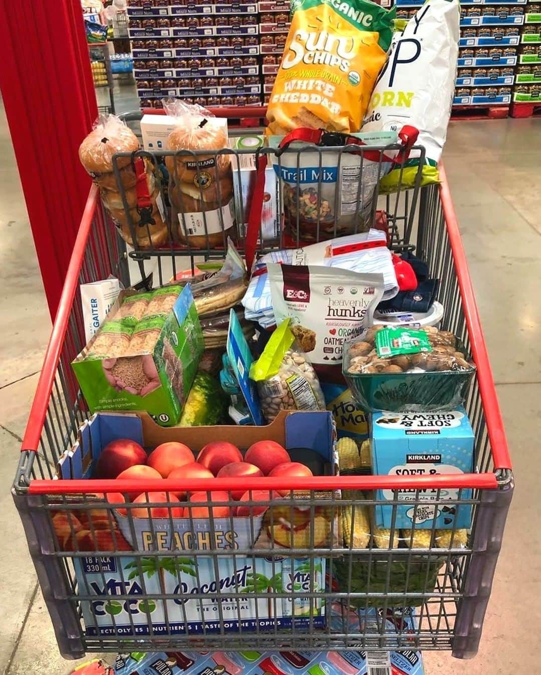 Vita Coco Coconut Waterのインスタグラム：「Now that's a Costco run. We're hiding, can you find us?」