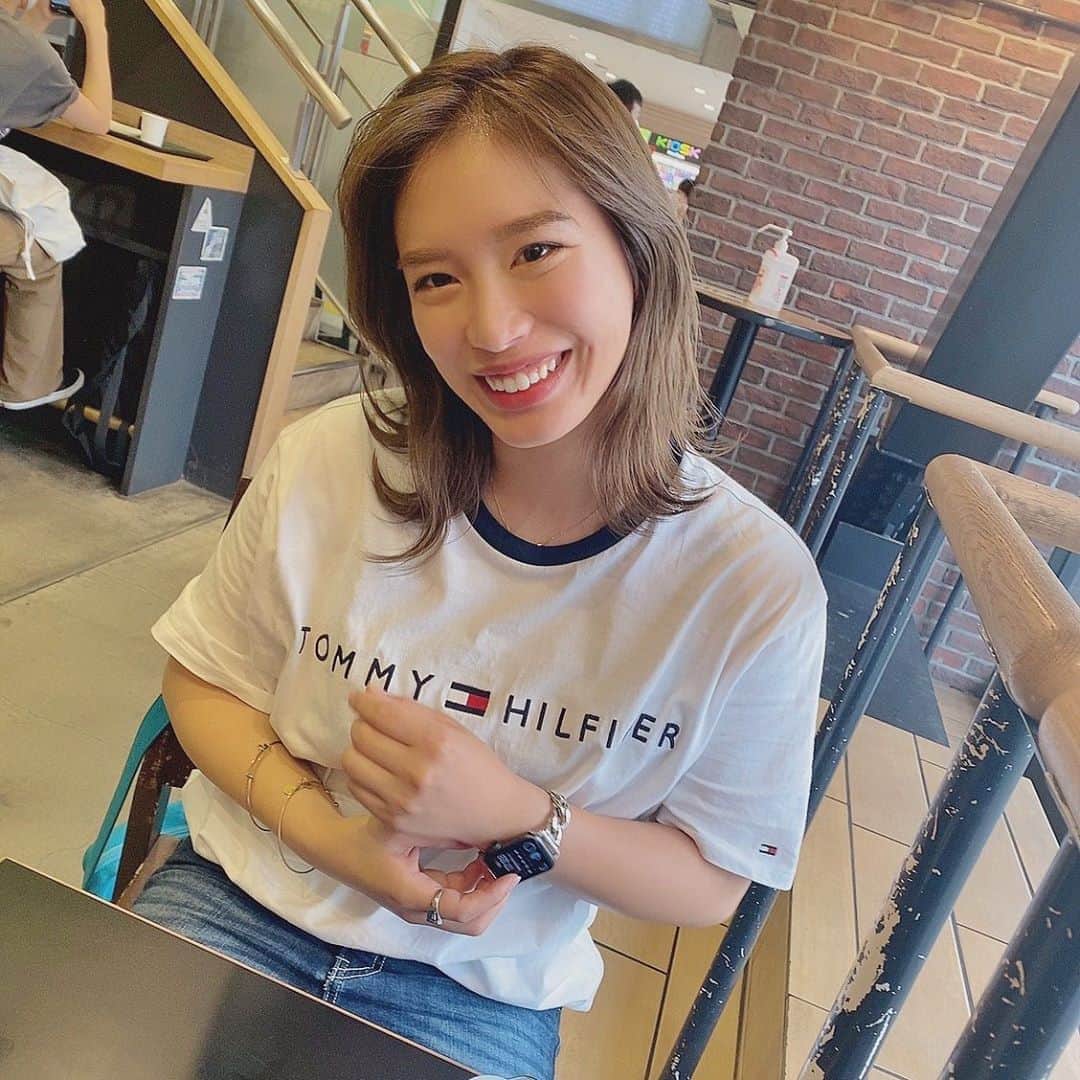 acaneのインスタグラム：「・ 今日もお疲れ様でした。 たのしかった？☺️ 寝る前に好きな人に好きって言えよな〜おやすみ ・ #まじ言える幸せ噛み締めてこ」