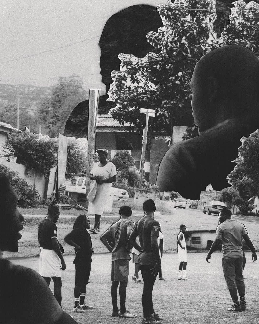 LOVE MAGAZINEのインスタグラム：「Photographer @ambercashmere explains her personal collages, that bring together her experiences of life in England and Jamaica. “It’s about Black lives on a larger scale. They are intimate but they also talk about youth culture back home, people I just met. This is a body of people. They represent the duality in myself.”  Photographer @ambercashmere Writer @paul_flynn Collages @jazzgrantstudio」