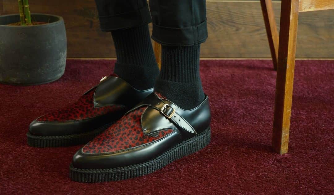 アンダーグラウンドのインスタグラム：「The Original Apollo Creeper- this is a limited numbers option in black leather with a red and black leopard print apron. Algender and from our online store.⁠ ⁠ ⁠ ⁠ **Step by step we work to improve our environmental footprint. As an independent company we can use our freedom to select products from ethical and local suppliers and we are able to commit to small batch production**」