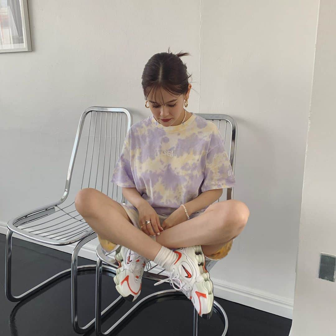 emmaさんのインスタグラム写真 - (emmaInstagram)「🐤✨  tops : @windandsea_wear  pants : @windandsea_wear  shoes: @nike @niketokyo necklace & bracelet : @mojom__」8月19日 17時21分 - okss2121