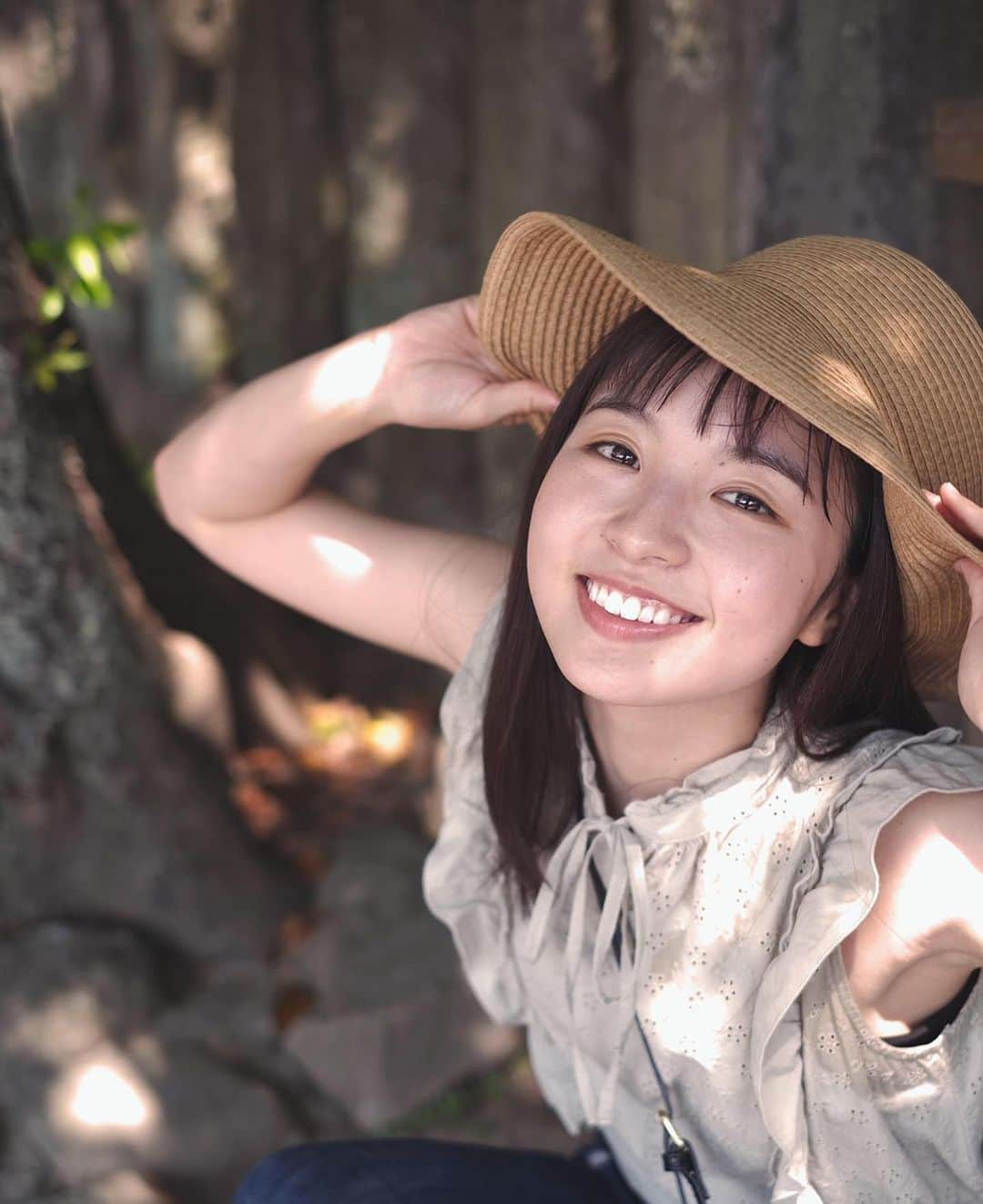 柿原桃里さんのインスタグラム写真 - (柿原桃里Instagram)「🌿🌿 #鎌倉 #鶴岡八幡宮   #ポートレート#被写体」8月19日 17時37分 - toori_moo_