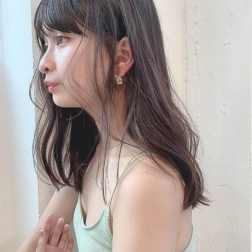 星野愛美さんのインスタグラム写真 - (星野愛美Instagram)「今日から学校𓂃.∘ 9月までテストたくさんだ😖😖 ・ ・ ・ ・ ・ SHIMA代官山店の撮影楽しかったな〜💭😳 #シブサン #ヘアモデル #SHIMA代官山店」8月19日 18時10分 - aimi._.nn08