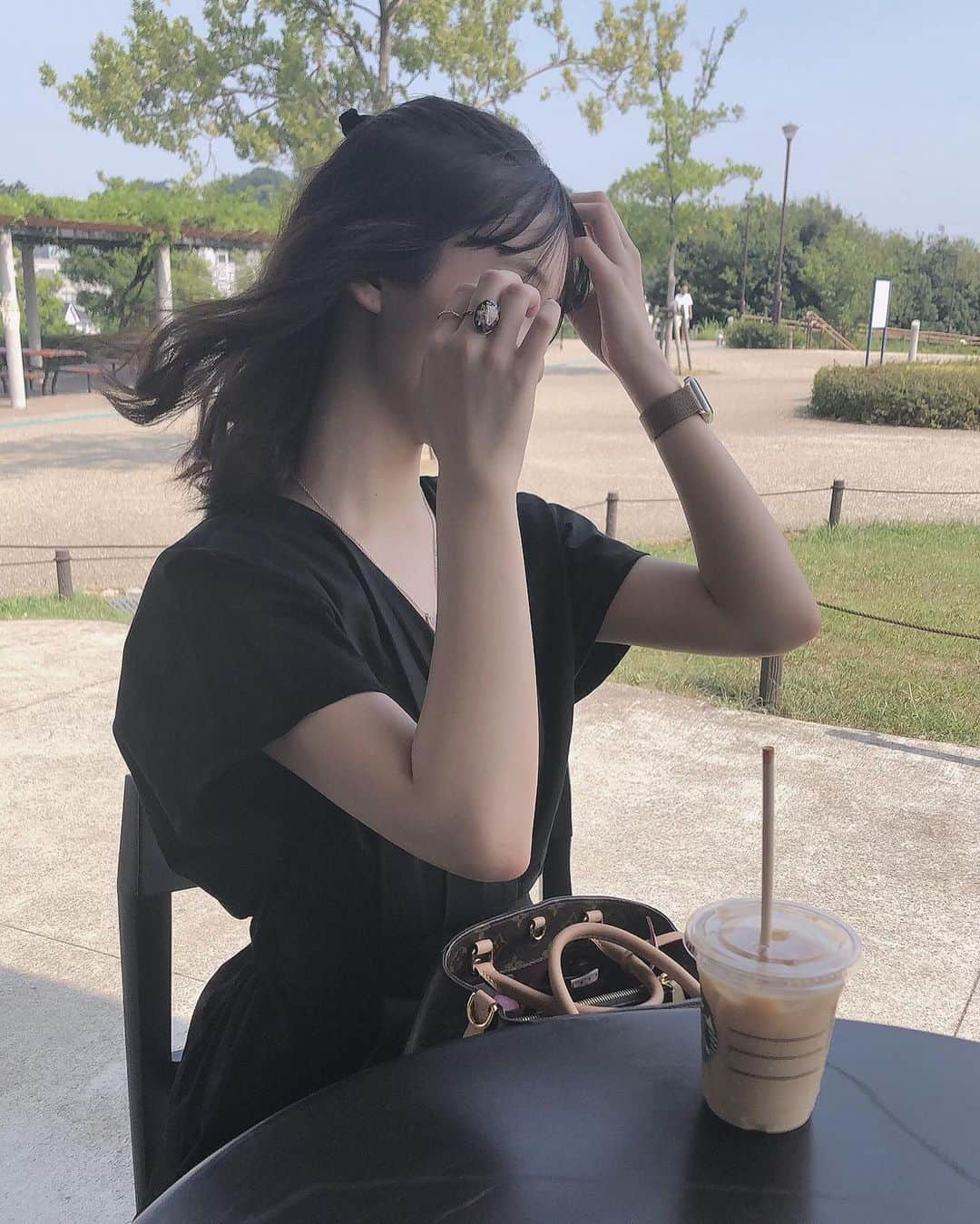 山田愛奈さんのインスタグラム写真 - (山田愛奈Instagram)「.  Cafe☕💭」8月19日 18時20分 - aina_yama