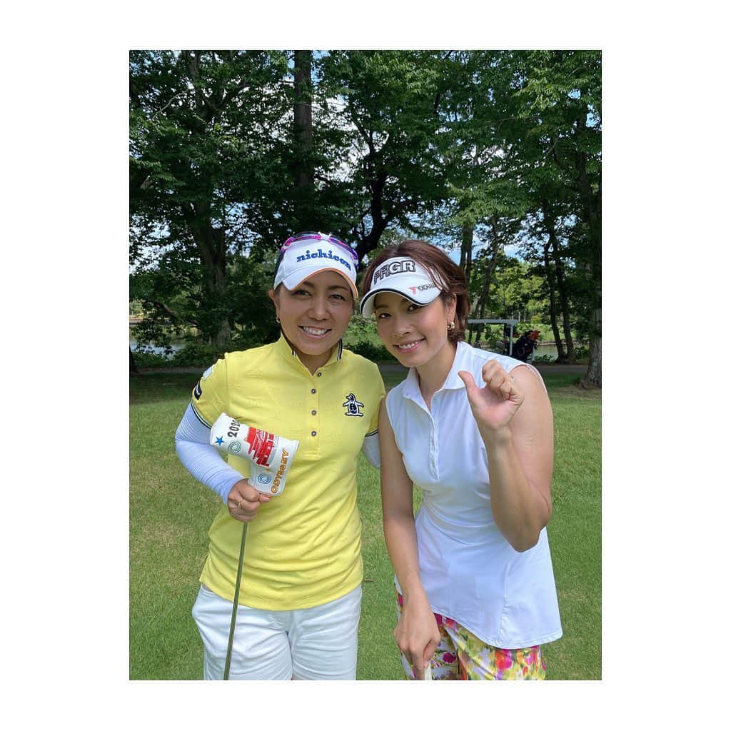 宮里美香さんのインスタグラム写真 - (宮里美香Instagram)「*** Enjoyed golf:) . . レーシングドライバーの🏎中山友貴さんと国本雄資くん、理香子とのラウンド🏌️‍♀️⛳️ . 理香子とラウンドするのはかなり久しぶりでした🥳 . めっちゃ楽しかったな〜😆😆 . 理香子、友貴さん、雄資くん✨ 楽しい時間をありがとうございました♪ . . #golf #enjoyed #ゴルフ #めっちゃ楽しかった」8月19日 18時33分 - mikamiyazato_official