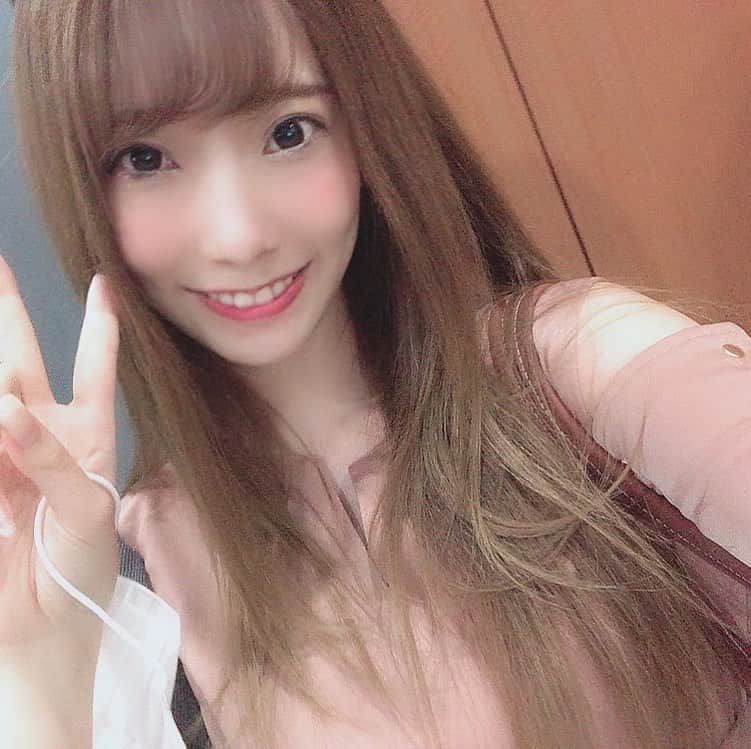 のインスタグラム：「今年もあつい🥵 It’s way too hot in Japan now   #kaorihoriuchi #堀内華央理 #bakusutesotokandaicchome #バクステ外神田一丁目 #idol #japan #tokyo #streamer #twitch #twitchstreamer #game」