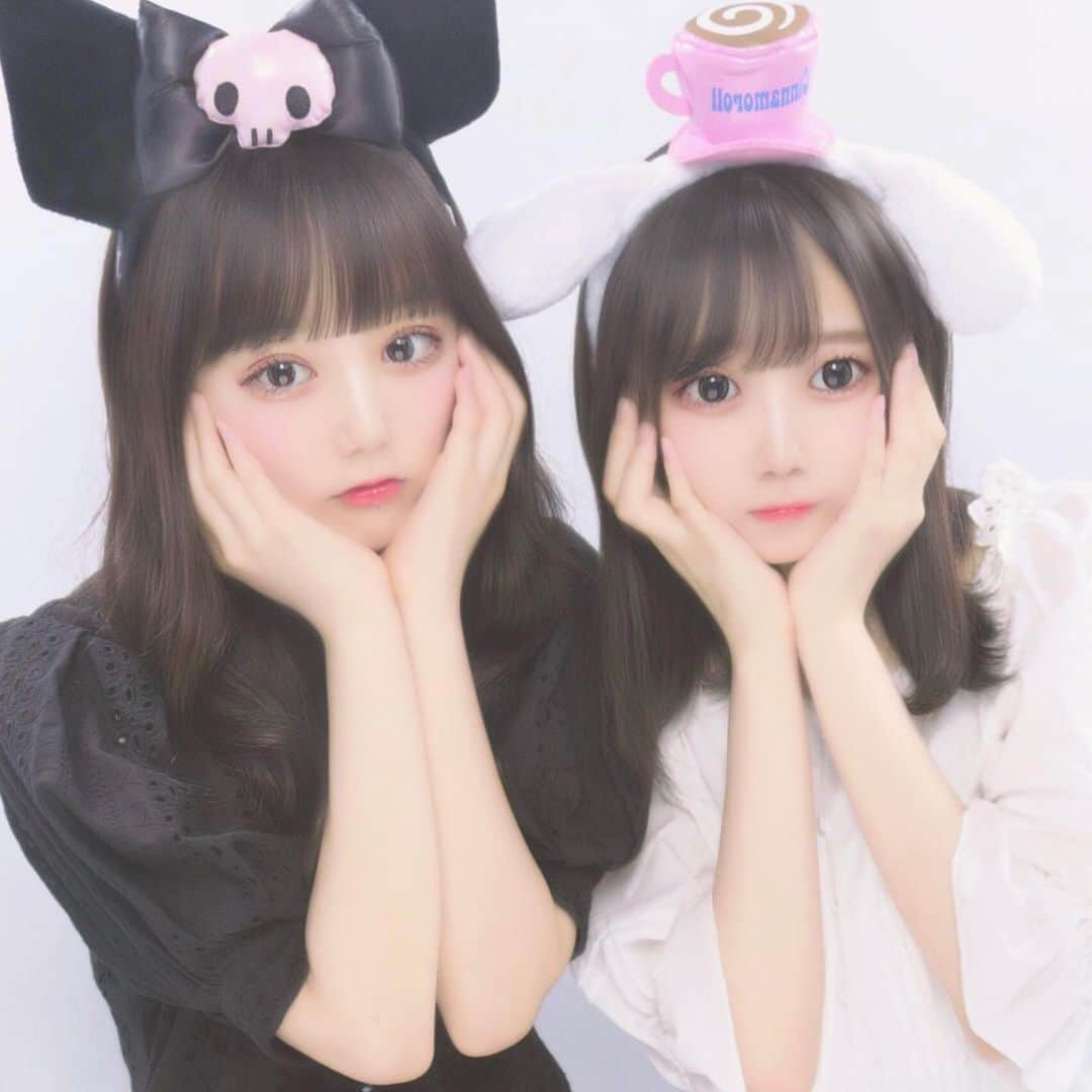 のインスタグラム：「なんかりおらこの方がしっくりくるね🍼🦦 . . . . . . . . . . . . . . . . #ピューロランド #ピューロ #クロミ #クロミちゃん #シナモロール #シナモン #ぴるあぽ #peeltheapple」
