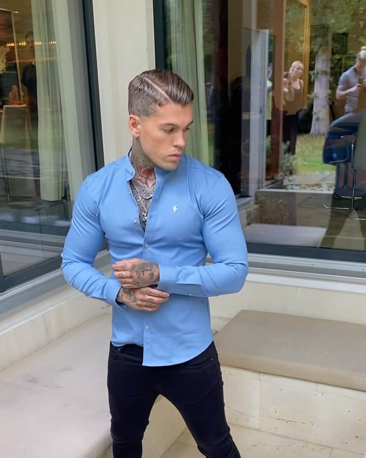 ステファン・ジェームスのインスタグラム：「smart from time to time  @fathersons_」
