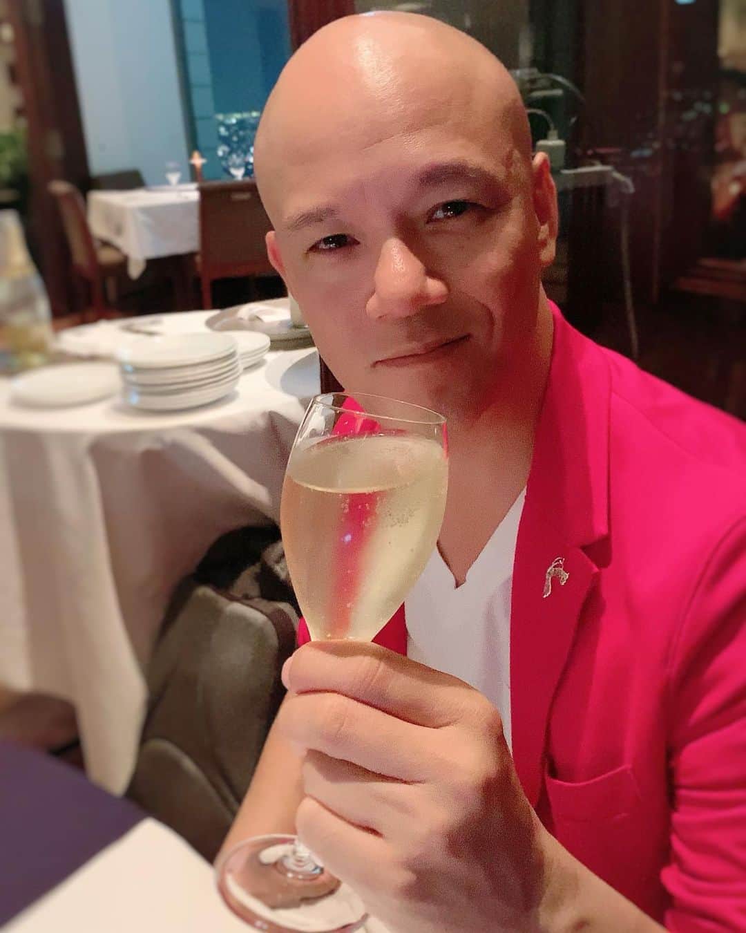 鴨頭嘉人のグルメインスタ