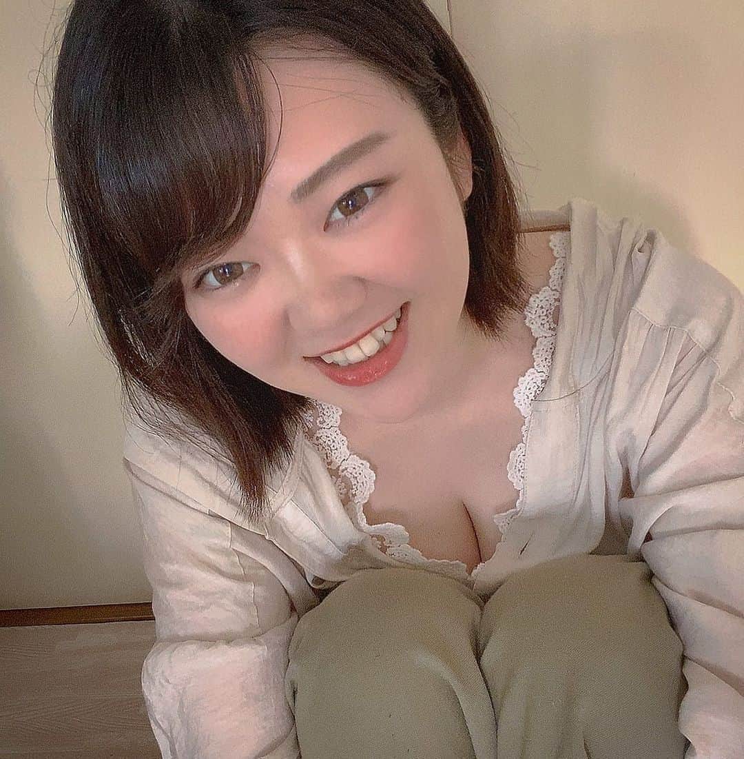 ブス　巨乳 kaede ちょいブスグラドルのInstagram # (ちょいブスグラドルインスタグラム)ハッシュタグ