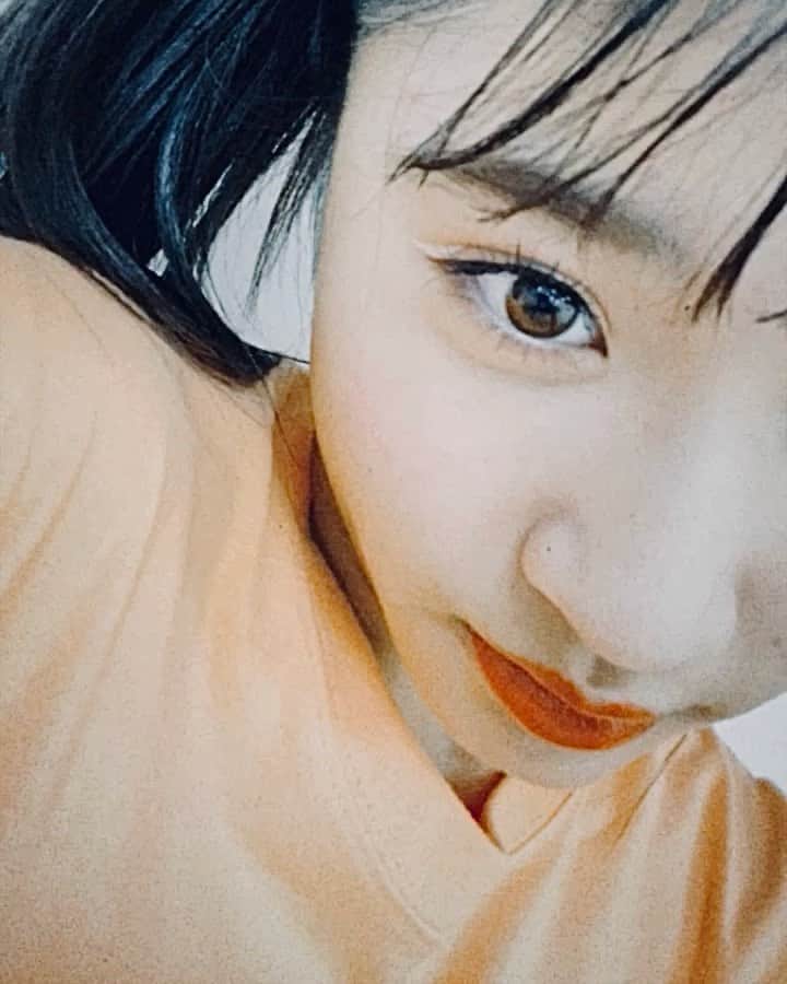 若林真帆のインスタグラム：「🍊🧡💎」