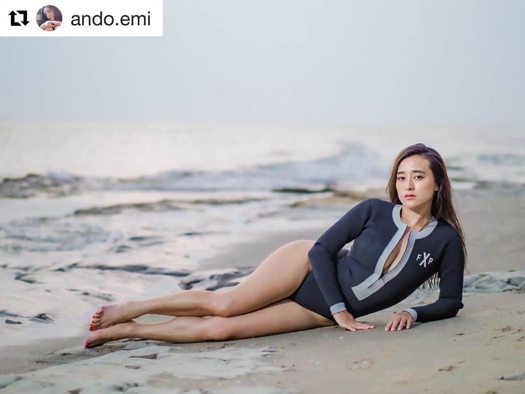 hiroecdさんのインスタグラム写真 - (hiroecdInstagram)「マーメイド🧜‍♂️ ・ ・ ・ ・  #Repost @ando.emi with @get_repost ・・・ 🌏🌏🌏  wetsuit @flashxpacker  @kana_photo_session  📸 @jyuri_papa   #かな企画撮影会#名古屋#内海#海撮影会 #海撮影#南知多#海#サーフィン#サーフィン女子 #サウナ#サウナー  #sea#ocean #beach#wetsuits #surf#sauna #fxpwetsuitsforwomen  #フラッシュパッカー」8月19日 20時36分 - flash_packer_hiroki_ishida