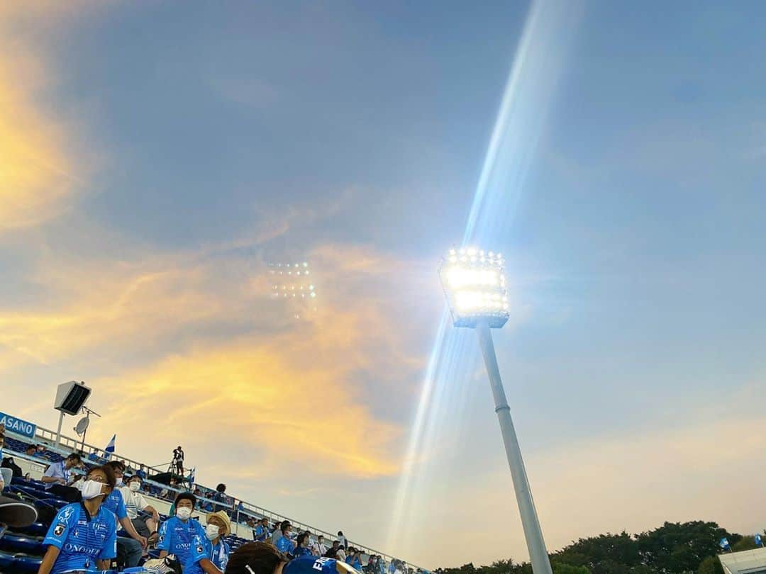 五位渕のぞみさんのインスタグラム写真 - (五位渕のぞみInstagram)「#サッカー観戦 ⚽️✨ ㅤㅤㅤㅤㅤㅤㅤㅤㅤ #明治安田生命Ｊ１リーグ #第11節 ✨🏆⚽️﻿ 📅 2020年8月19日（水） 🕜 19:00KO 🏟#ニッパツ三ツ沢球技場 #横浜FC 🆚 #鹿島アントラーズ  @yokohamafc_official @kashima.antlers @dazn_jpn @jleaguejp  ㅤㅤㅤㅤㅤㅤㅤㅤㅤ  ㅤㅤㅤㅤㅤㅤㅤㅤㅤ ㅤㅤㅤㅤㅤㅤㅤㅤㅤ ㅤㅤㅤㅤㅤㅤㅤㅤㅤ ㅤㅤㅤㅤㅤㅤㅤㅤㅤ ㅤㅤㅤㅤㅤㅤㅤㅤㅤ #J1 #yokohamafc #kashimaantlers #DAZN #DAZNフットボール #サッカー #サッカー観戦 #Jリーグ #dazn #サッカー女子  #ユニフォーム女子 #サッカー好きな人と繋がりたい #サッカー女子 #셀스타그램 #일본 #축구 #축구스타그램 #모델 #ニッパツ  #ユニビジョ @uni_bj #soccer_nozomi」8月19日 21時51分 - nonnon0319