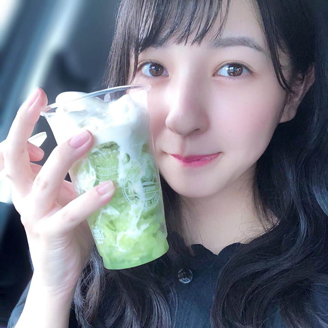 本條杏実さんのインスタグラム写真 - (本條杏実Instagram)「* · 写真撮る前に食べちゃったし溶けちゃったけど夏っぽくて美味しかった🍈 · · · · · · · · · · · · · ·  #作品撮り #ポートレート #ポートレート撮影 #被写体 #サロンモデル #写真好きな人と繋がりたい  #カメラ好きな人と繋がりたい #写真 #撮影 #撮影モデル #フォロワー募集中 #ファインダー越しの私の世界 #いいね #いいね返し #フォロー #フォローミー  #좋아요 #좋아요반사  #팔로우 #love #instagood #photography #photo #portrait #follow  #photooftheday #followme #like4like #instalike #instaportrait」8月19日 22時11分 - cq_ami_h