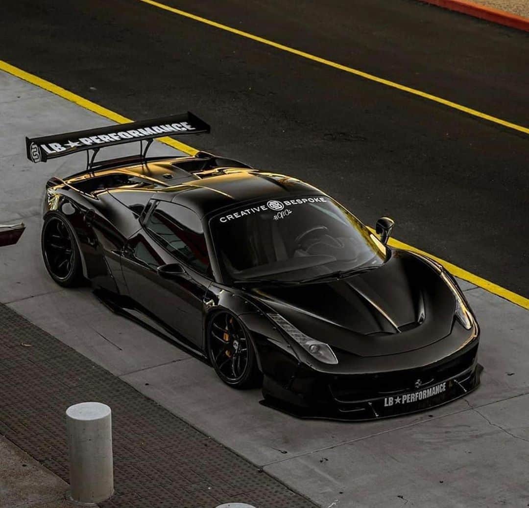 のインスタグラム：「LBWK  LB★WORKS FERRARI  458GTB  Build by @cb_autosalon @creativebespoke    @ferrari @ferrariusa @ferrarijpn  @libertywalkkato #libertywalk#lbworks#lbnation #lbworks#ferrari #libertywalk#fiexhaust #airrexsuspension #ltmw#libertywalkeu#australia #lb97forged #supercarkiller1 #creativebespoke」