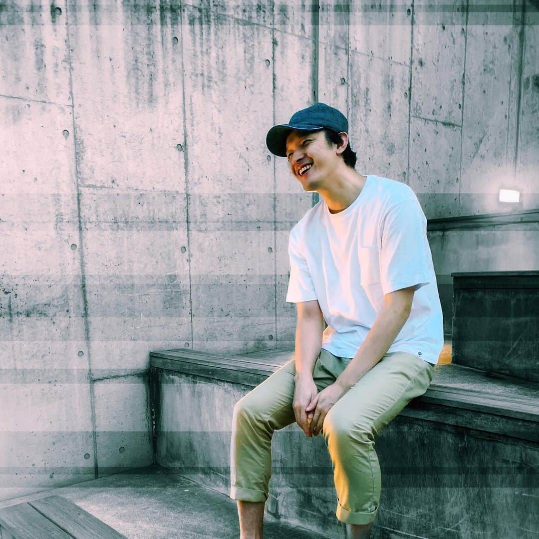 のインスタグラム：「今日配信無理かもなぁ な、顔。」
