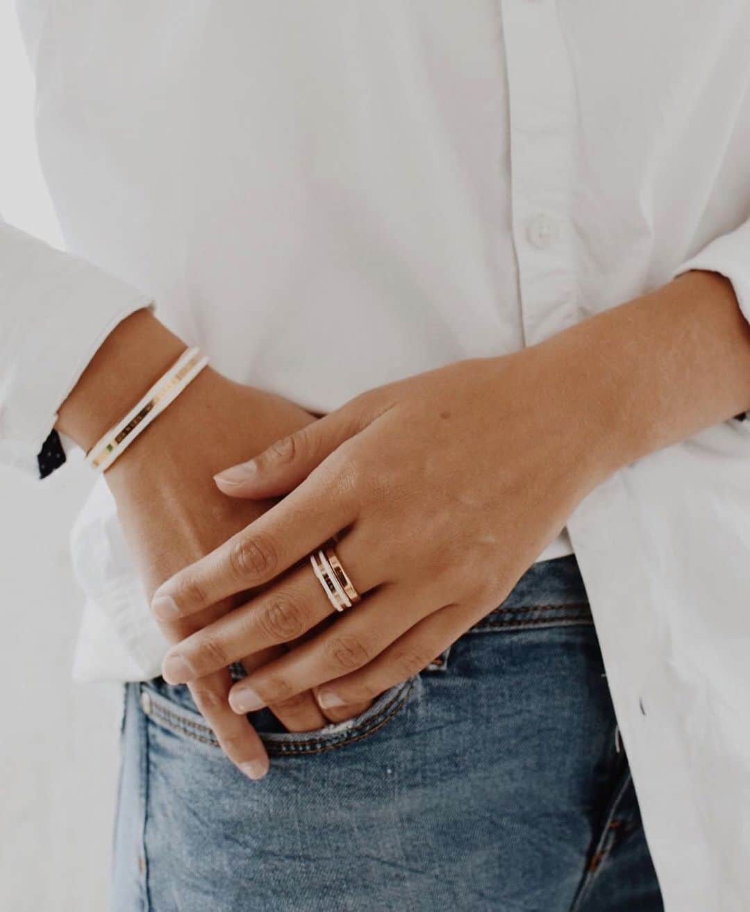 ダニエルウェリントンさんのインスタグラム写真 - (ダニエルウェリントンInstagram)「Our Classic Rings and Bracelets are better together. (Photo via @love_caki) #DWcompletethelook #DanielWellington」8月19日 23時02分 - danielwellington