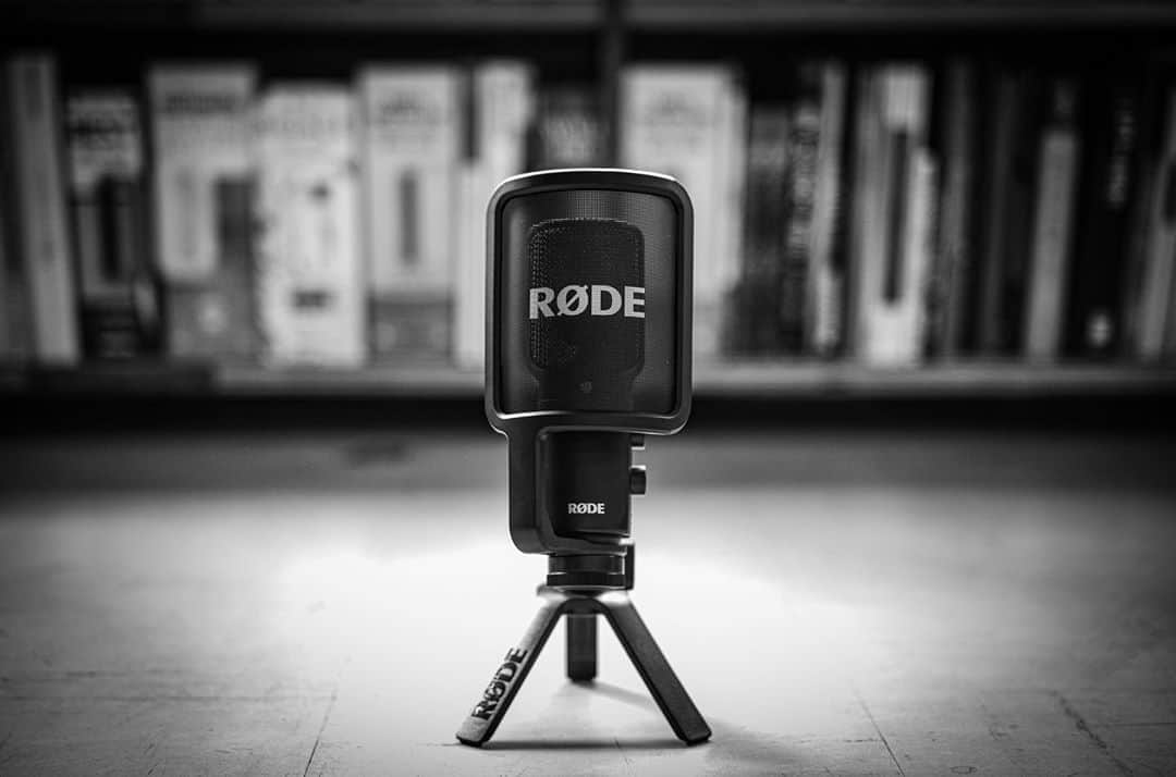 FIVE FOCUS takarada_officialさんのインスタグラム写真 - (FIVE FOCUS takarada_officialInstagram)「RODE NT-USB at @rodemic   #rodemic #rodemicrophones #マイク #usb #テレワーク #ライブ #ライブ配信 #音声 #macbookpro16 #ライカ #leicam10monochrom #leicaphotography #leica #fivefocus #monochrome #質感 #空気感 #youtube @mottosatoshi @soborodon22 @shimisun @mkyohei @taroshin.official @yohtakao @momikomitv @okome.bb @cstair.y.asada @takuji_chikamatsu @hookz.jp @ichannel.hairdesign @fumihikokawaura @kawaguchishunsuke @leicastoresg」8月19日 23時06分 - takaradayuuya