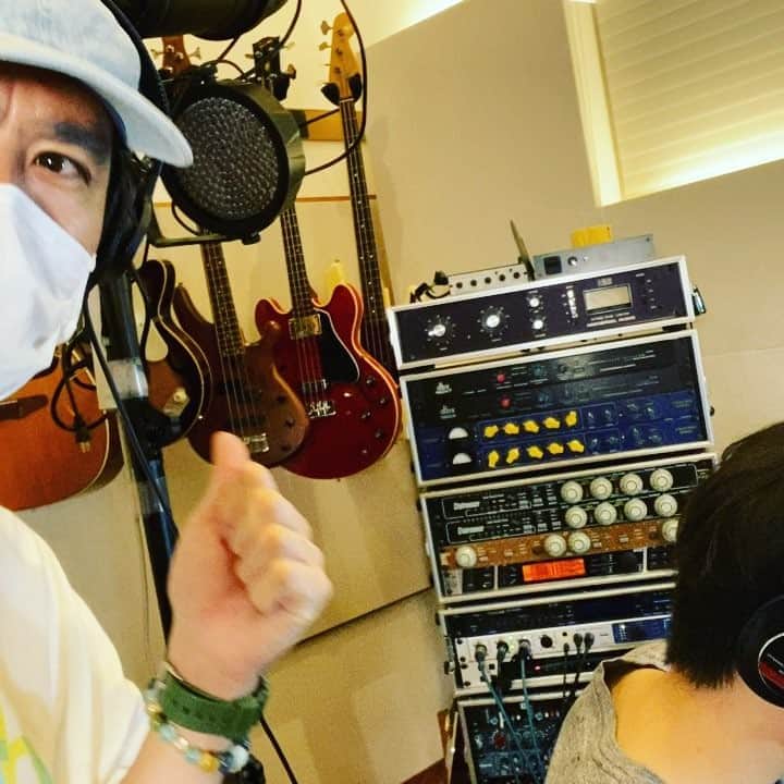 ISEKIのインスタグラム：「ノリノリ」