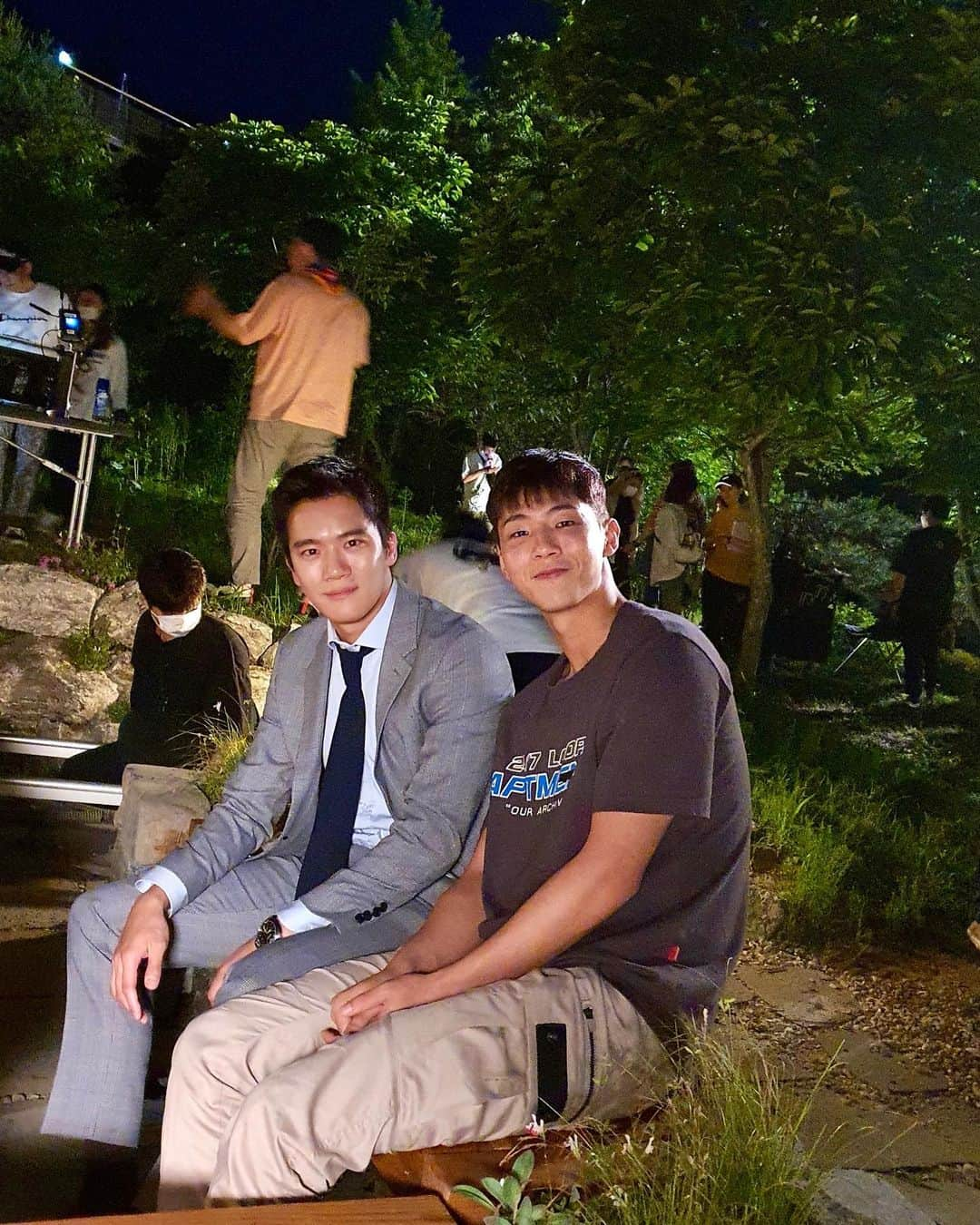 ハ・ソクジンさんのインスタグラム写真 - (ハ・ソクジンInstagram)「Brothers.」8月19日 23時14分 - haseokjin