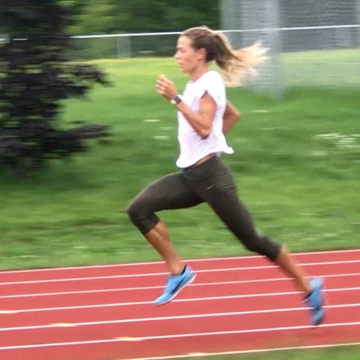 メリッサ・ビショップのインスタグラム：「🏃🏼‍♀️ 🏃🏼‍♀️ 🏃🏼‍♀️ ⠀⠀⠀⠀⠀⠀⠀⠀⠀⠀⠀⠀」