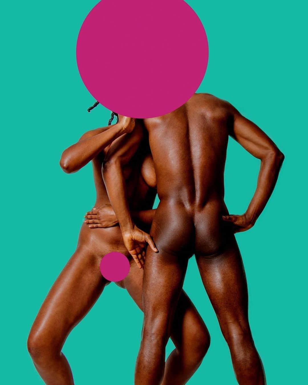 Paul Octaviousのインスタグラム：「It’s World Photography Day and here are 6 Black Photographers to discover and make your feed a bit more xo  @isaacwest  @obidinzeribe  @shootmejade  @internetbby  @jassieuo @fredagho  🖖🏾 Please share / More artist to discover over at @blkarchivist   #blackphotographers #photography  #blackarchivist」