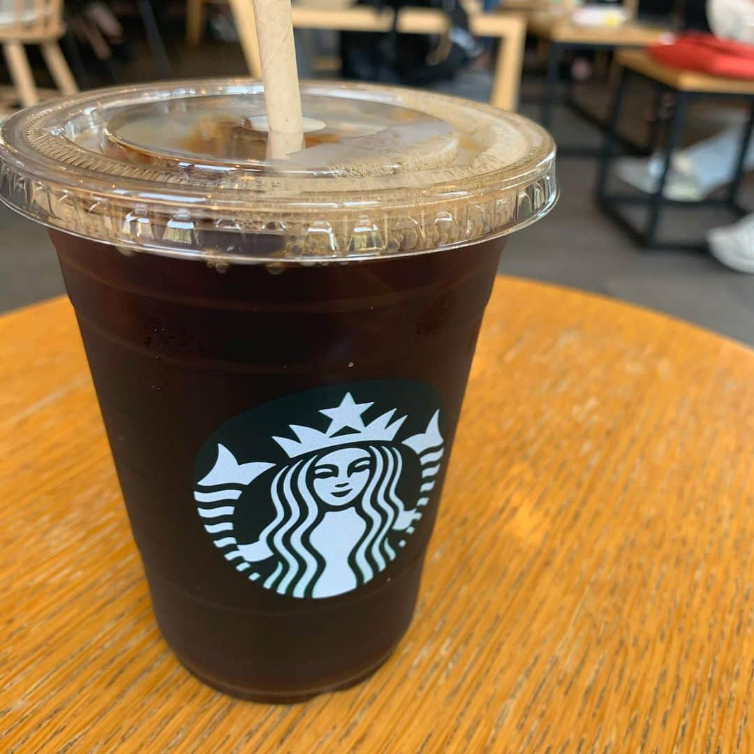 澤野大地さんのインスタグラム写真 - (澤野大地Instagram)「今日はこれから身体のケア。 #starbucks #ReCuA #timeformyself」8月20日 10時11分 - daichisawano