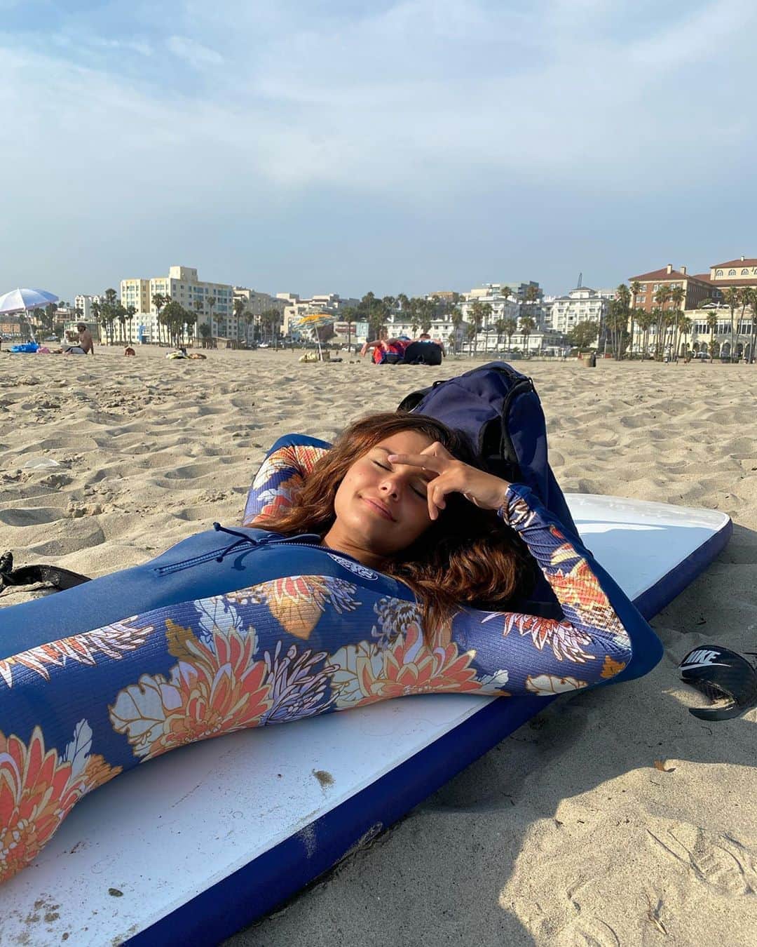 ジャッキー・リーのインスタグラム：「I have two moods」