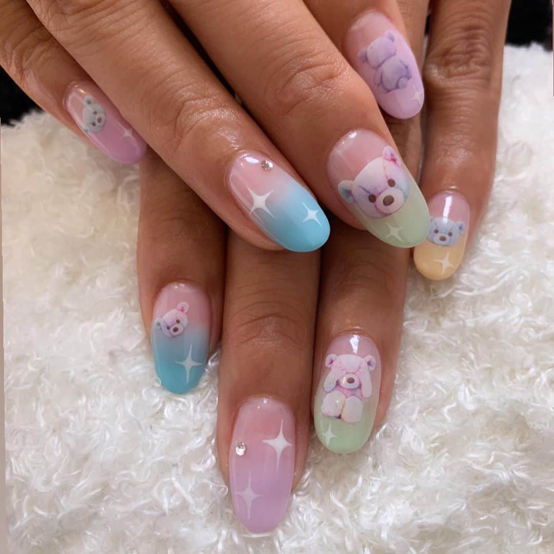 Mei Kawajiriさんのインスタグラム写真 - (Mei KawajiriInstagram)「Kawaii Bear 🐻 nails for birthday girl @cuteshiet 🧸🎀💜❣️ #Nailsbymei」8月20日 2時38分 - nailsbymei