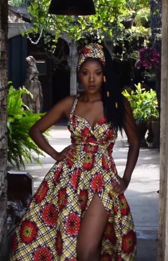 Fuse ODGのインスタグラム：「Love thissss 😍😍😍😍..making my music sound even sexier...Ladies u know what to do 💃 (THEY ARE ALMOST SOLD OUT 🙀)..but mandem if you don't rush over to @karentino_boutique and get a banging fit for ya girl then chale I don't know   🎶 Fuse ODG - Yolanda (from 'Road To Ghana' EP) 🔥🔥🔥🔥💥 📽: @njamedia」