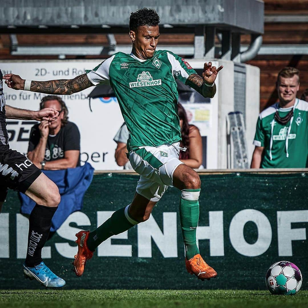 ダヴィー・ゼルケのインスタグラム：「💪🏾🔥 #preseason @werderbremen」