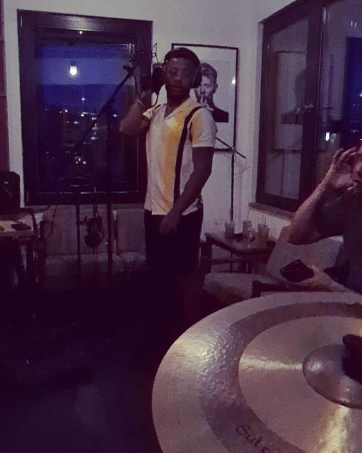 のインスタグラム：「My brother killin these recordings💥💪🏾 @deccomusic」