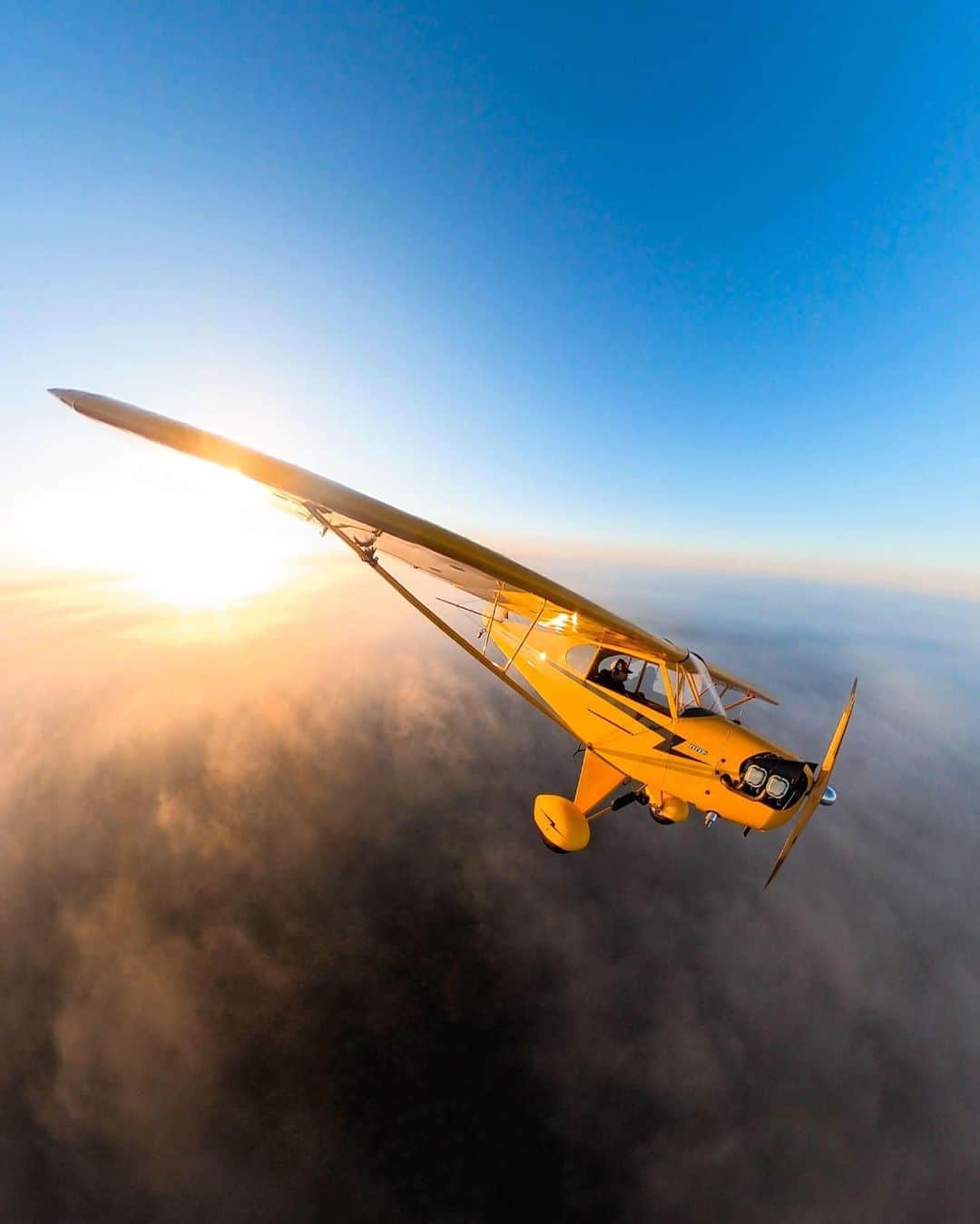 goproさんのインスタグラム写真 - (goproInstagram)「Photo of the Day: Celebrating #NationalAviationDay above the clouds with @bananasssssssss + #GoProMAX 🛩 ⠀⠀⠀⠀⠀⠀⠀⠀⠀ #ProTip: Pull high-quality frames from video with ease. Record in a high resolution, choose your favorite moment in the #GoProApp, + tap 'Save Frame' to get the shot 💥 ⠀⠀⠀⠀⠀⠀⠀⠀⠀ #GoPro #360Camera #Aviation #Sunrise」8月20日 4時46分 - gopro