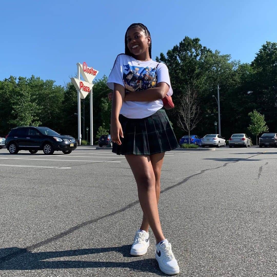 のインスタグラム：「Let's take a minute to appreciate @atiyughh in our Plaid Tennis Skirt. 😍 Link in Bio. Tag us for a feature. . . . #AmericanApparel #SummerVibes #AATennisSkirt」