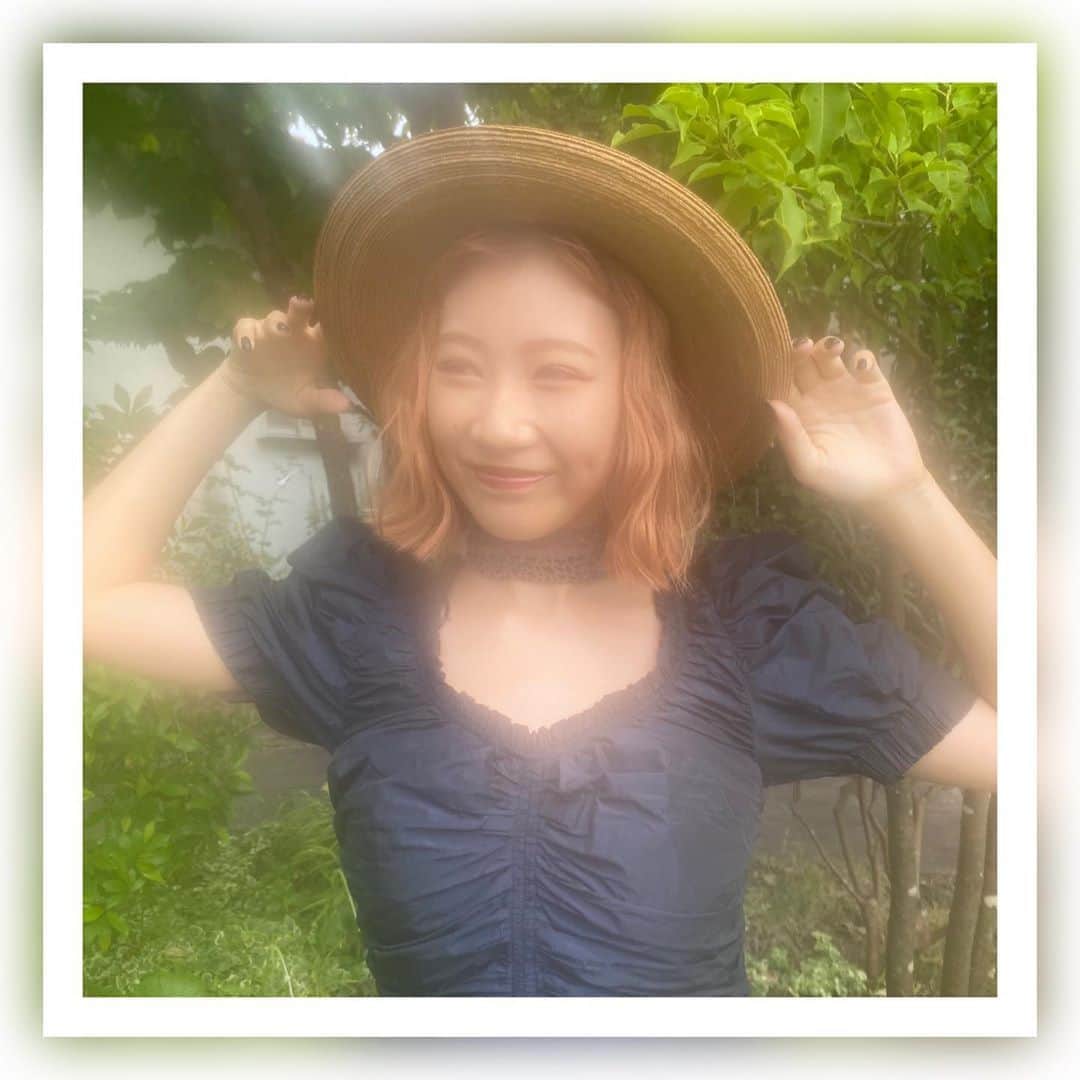 稲葉るりさんのインスタグラム写真 - (稲葉るりInstagram)「✅💚💐」8月20日 19時15分 - make_up_yuka