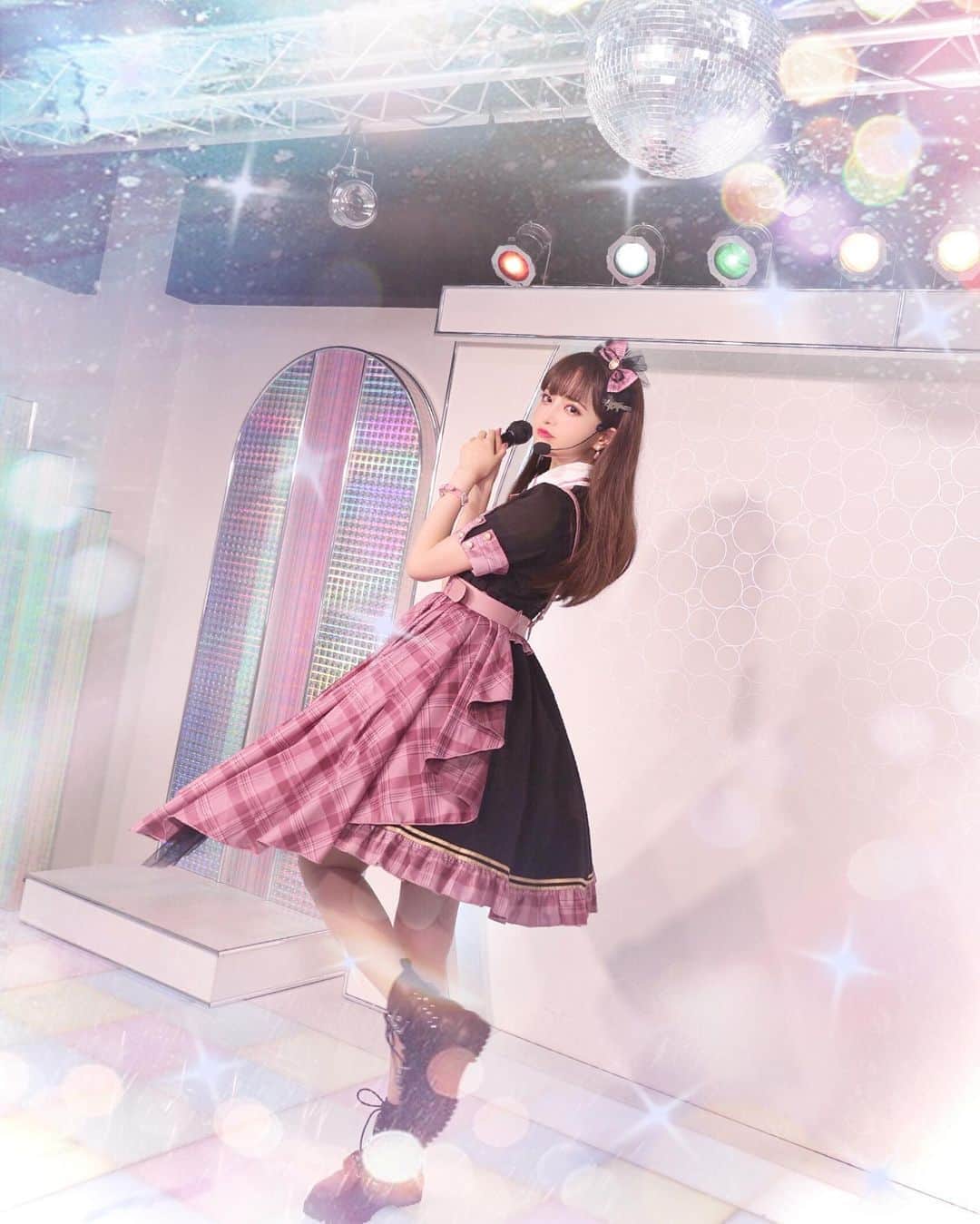 のインスタグラム：「よろしければ愛を恵んでくれませんか？絶対後悔させませんよ？ phx @reiro_6137  #angelicpretty #babythestarsshinebright #metamorphosetempsdefille #sweetlolita #toalice」