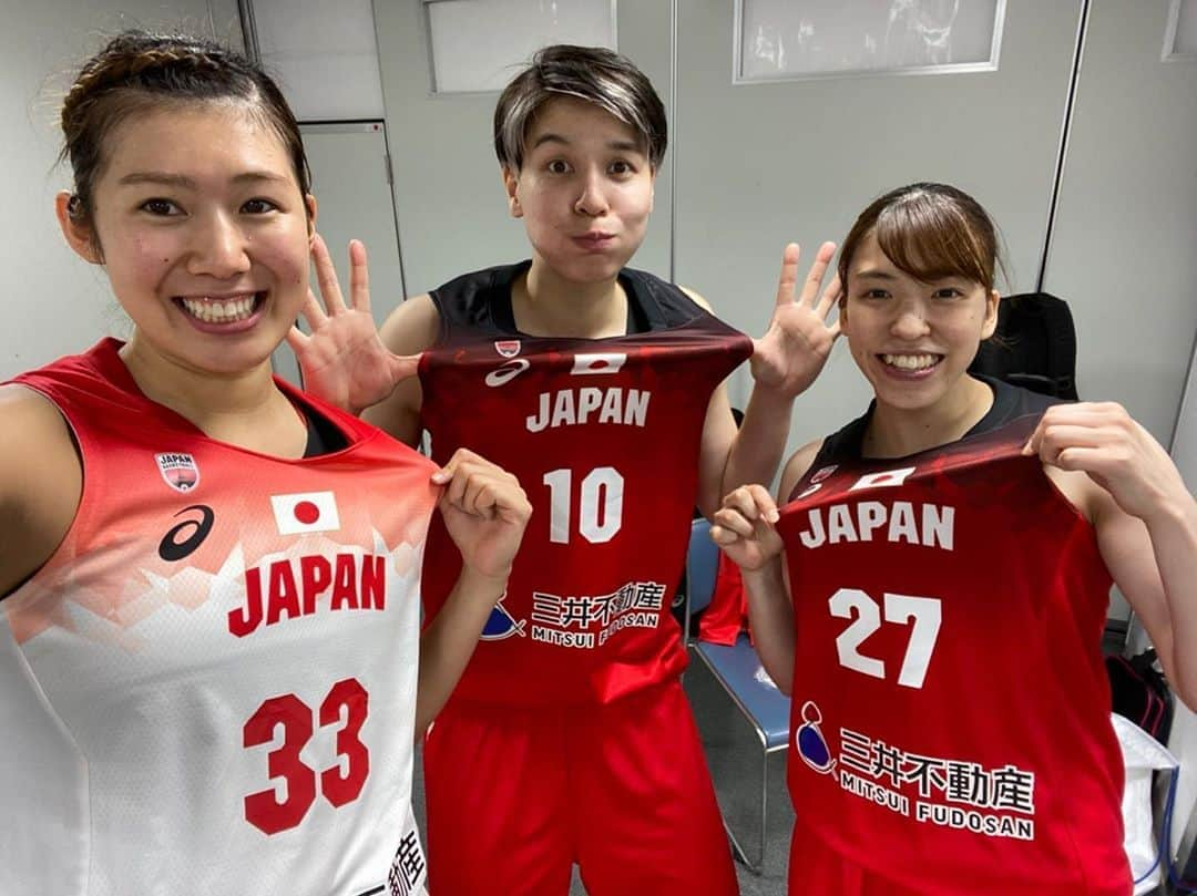 渡嘉敷来夢さんのインスタグラム写真 - (渡嘉敷来夢Instagram)「🏀🇯🇵🌻 #えねおすさんふらわーず」8月20日 19時52分 - tokashiki_10