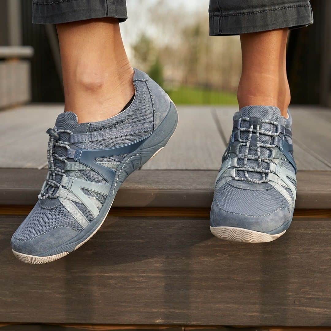 ダンスコのインスタグラム：「Step into something new. Shop the Henriette on our website now.」
