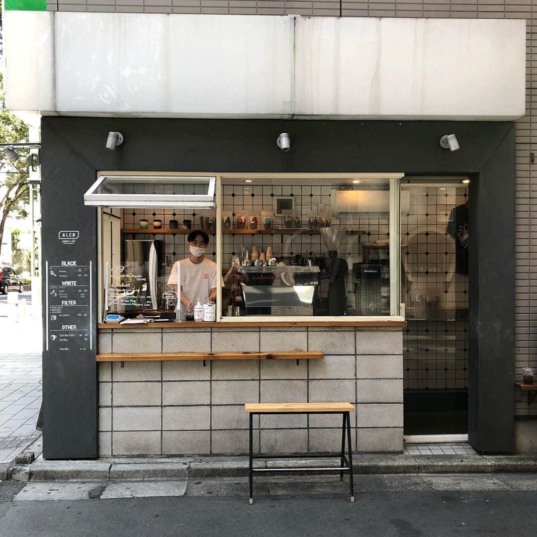 ABOUT LIFE COFFEE BREWERSのグルメインスタ