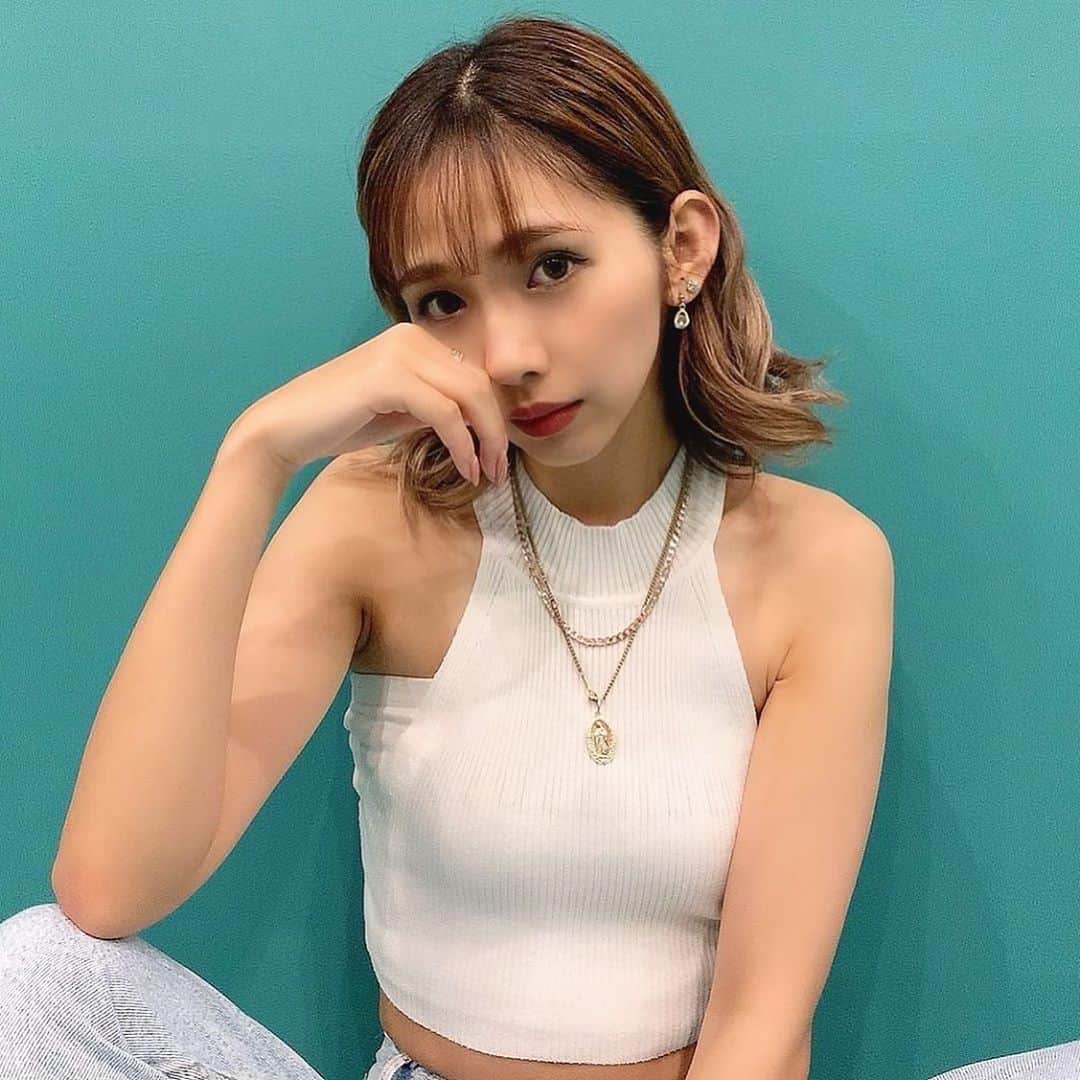 Kahonnaのインスタグラム：「💙 私のママがピアス作っております💕 ¥1,000で2つついてきます🌸💕 なので1個¥500です😳😳😳💙💙💙 みんな買ってあげて下さいー😖😖🌸 私にDMくれたら購入可能です🙇🏼‍♀️💕」
