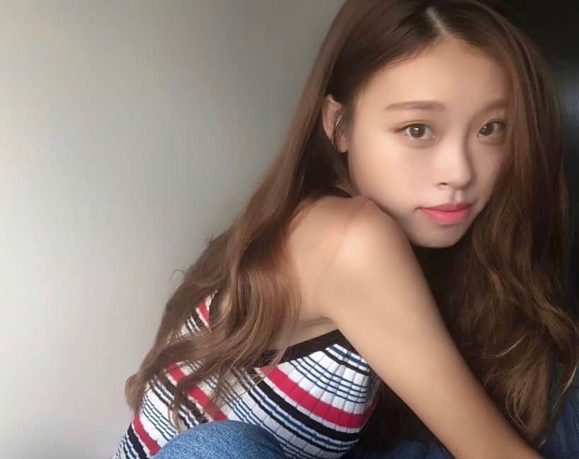 美女JAPANのインスタグラム：「どうも美女JAPANです！✨ ＊ ＊ 今回ご紹介するのはこの方‼️ ＊ ＊ roseannaさん！@the.roseanna ＊ ＊ とっても綺麗！🙈💕 素敵な風景、素敵な写真がたくさん！！💕 ＊ ＊ roseannaさんのアカウントには他にも素敵な投稿がたくさんあります！✨ ＊ ＊ 皆さんも是非チェックしてみてね🧸 ＊ ＊ 明日の投稿もお楽しみに！！ ＊ ＊  #色気 #可愛い #綺麗 #かわいい #写真集 #モデル #美肌 #笑顔 #スタイル抜群 #可愛い #可愛すぎ #会いたい #天使 #美女 #美人 #美しい #清楚 #スタイル #色白 #スタイル抜群 #美脚 #素敵 #カワイイ #応援」