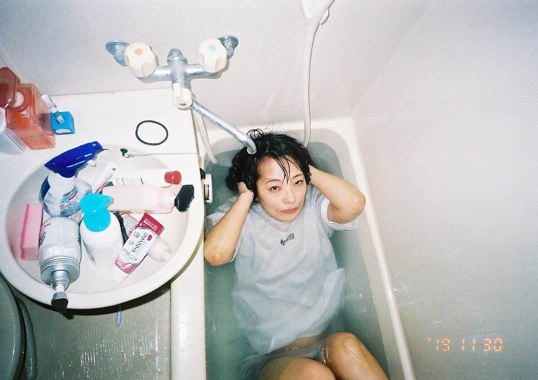 しじみさんのインスタグラム写真 - (しじみInstagram)「#film #ポトレ #ポートレート #被写体希望 #東京 #portrait #カメラ #photography」8月20日 15時24分 - amcche