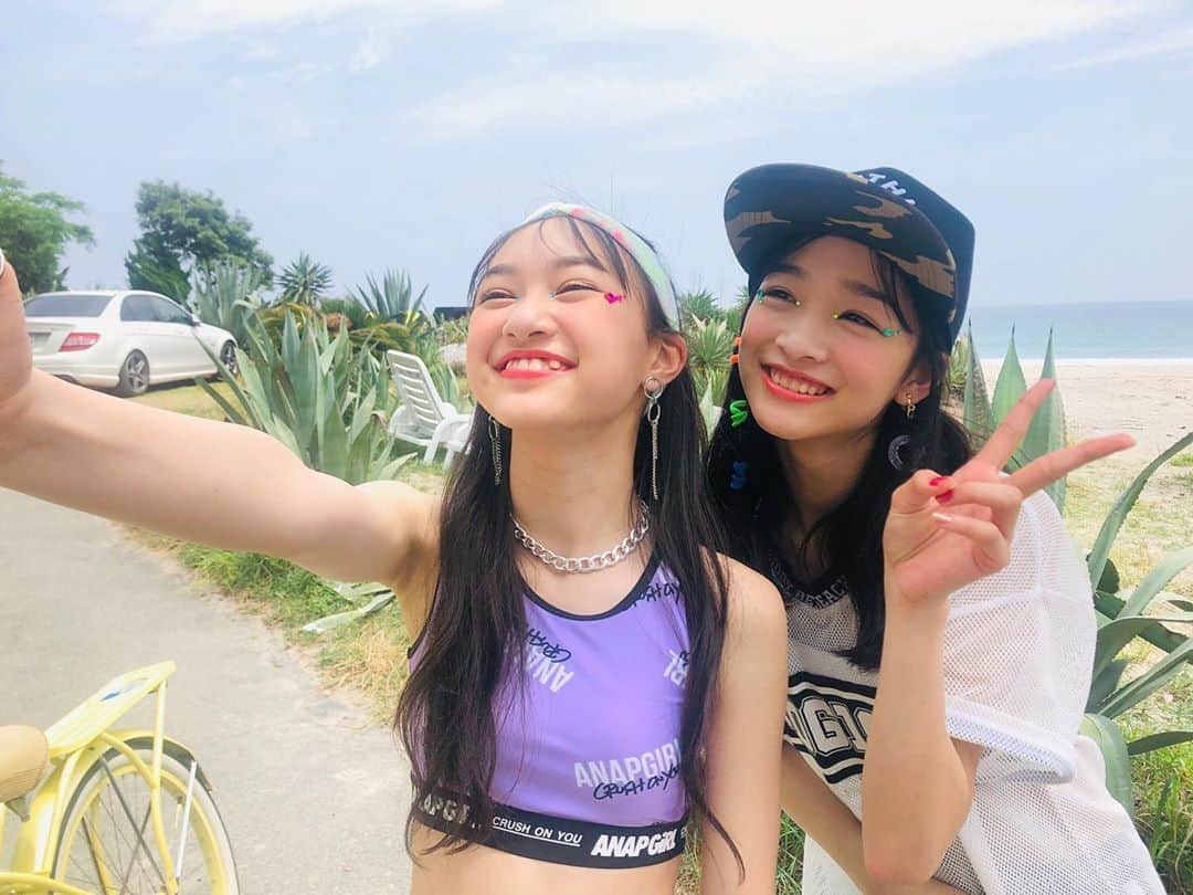 ニコ☆プチのインスタグラム：「8月も残りわずかっ。 . . #犬飼恋彩  #中山あやか #8月号駆け込みオフショ祭🏮」