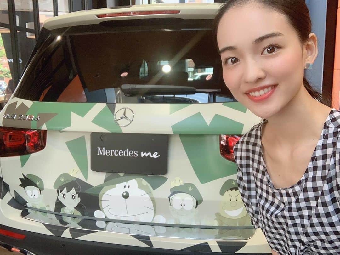 坂野志津佳さんのインスタグラム写真 - (坂野志津佳Instagram)「昨日放送のこだわりナビでは、六本木にある「Mercedes me Tokyo」をご紹介しました🚗✨ ・ カッコイイ車とお洒落な店内に魅了されました！  この写真の車、可愛いよねー💓 ・ ・ #mercedesbenz #mercedesme #メルセデスミー #六本木  #ベンツ #車 #ドラえもん」8月20日 16時16分 - oshizu0511