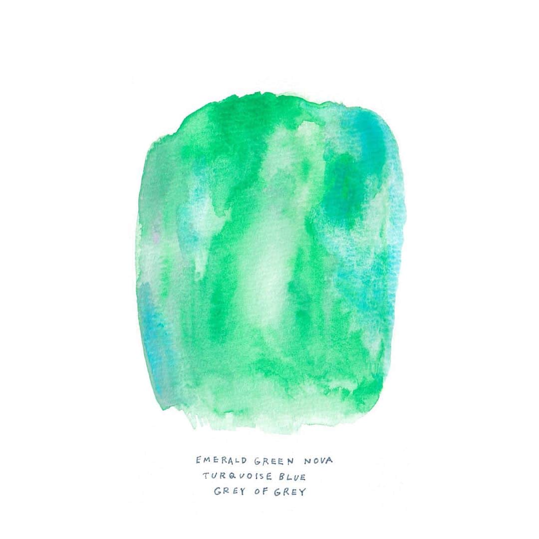 KEINA HIGASHIDEのインスタグラム：「#colorjournalproject  きょうの気分はこんな色。こどものころエメラルドグリーンの自転車に乗っていた。夏休みは、その自転車に乗って幼馴染みの子と市民プールによく遊びに行っていた。中学校のジャージも珍しくエメラルドグリーンだった。なにかと縁のある色すきな色。  EMERALD GREEN NOVA TURQUOISE BLUE GREY OF GREY  #colorjournal #watercolor #水彩 #watercolorpainting #journal」