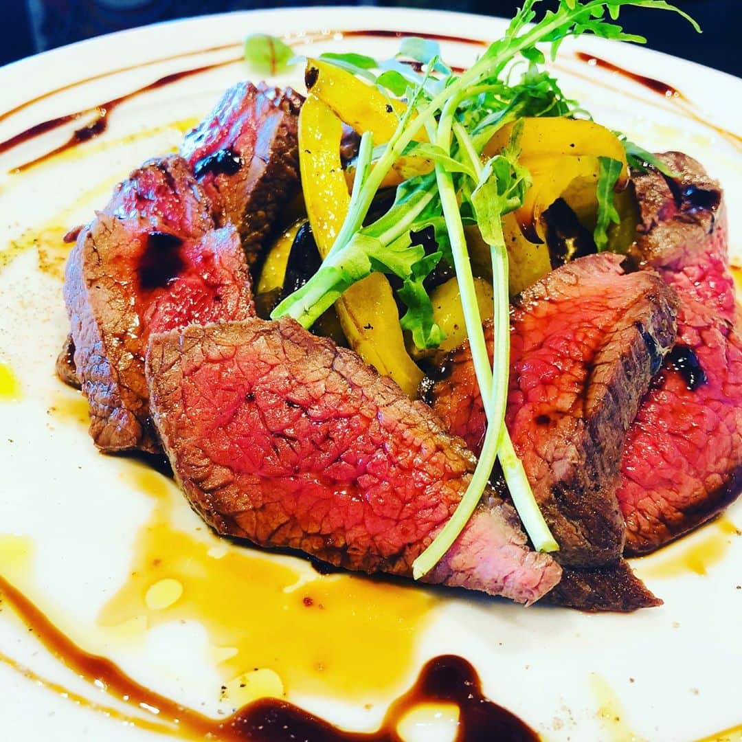 sdiningのグルメインスタ