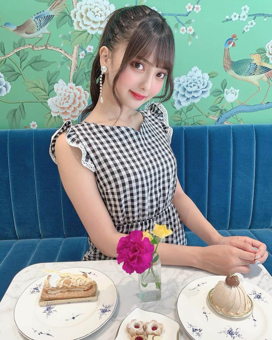 菅野芹那さんのインスタグラム写真 - (菅野芹那Instagram)「カフェ行った♡  #miumiu」8月20日 18時40分 - serina_chan_17