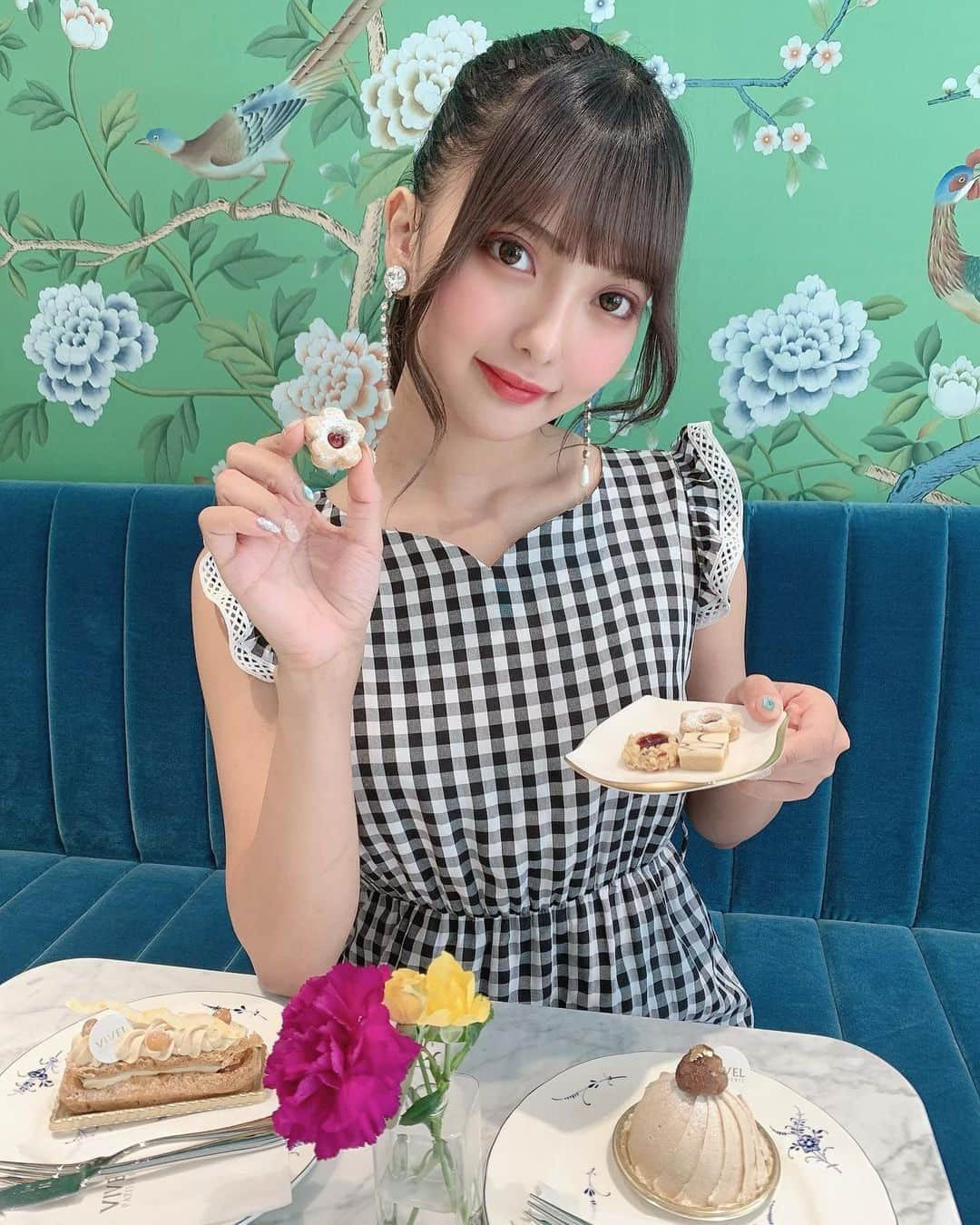 菅野芹那さんのインスタグラム写真 - (菅野芹那Instagram)「カフェ行った♡  #miumiu」8月20日 18時40分 - serina_chan_17