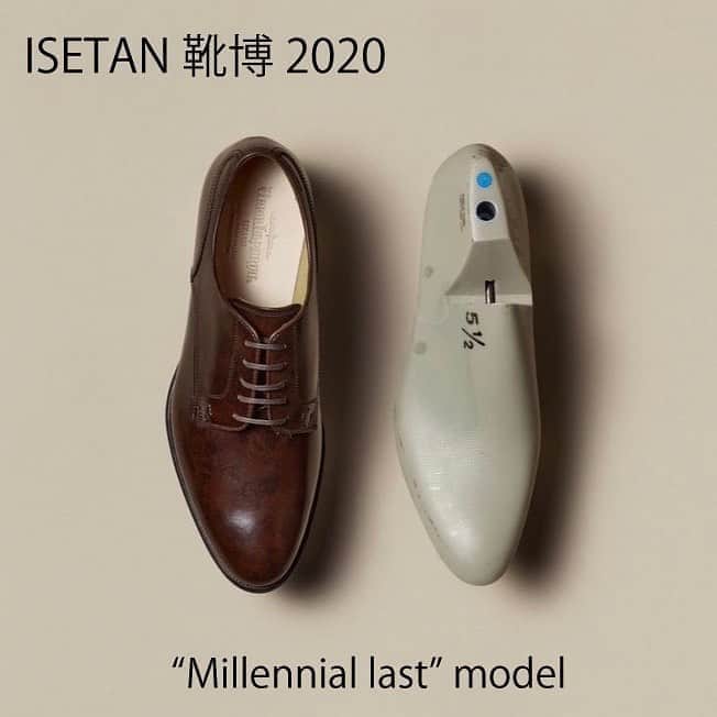 ユニオンインペリアルのインスタグラム：「. @isetanmens_shoes と共同開発したレザーシューズです。現代の日本人の足に合わせて設計した”Millennial last” modelです。ミリタリーのサービスシューズを意識した少し短いシルエットが特徴です。 Photo by @lastmagazine_jpn   UNIONIMPERIAL -MITSUKOSHI ISETAN model- art. U1961  derby plain  material: Italian leather Handsewn welted construction  Last: S76-1 3E 後方屈曲木型　足なりの新設計 木型の後方部分を足なりに内ひねりした設計です。  #unionimperial  #ユニオンインペリアル  #isetanmens  #isetan  #isetanshinjuku  #伊勢丹新宿店  @isetanmens  @isetanmens_shoes  #unionroyal  #ユニオンロイヤル #handsewnwelted  #ハンドソーンウェルテッド  #ミレニアルラスト  #ミレニアルラストは後方屈曲木型の進化系  #後方屈曲木型  #後方屈曲木型は足なりに肉付きが中央から内側に寄って踵も内側に屈曲しています  #shoegazing  #shoegazingblog  #classicshoes  #革靴  #革靴倶楽部  #革靴好きと繋がりたい  #断然革靴派 #足元倶楽部」