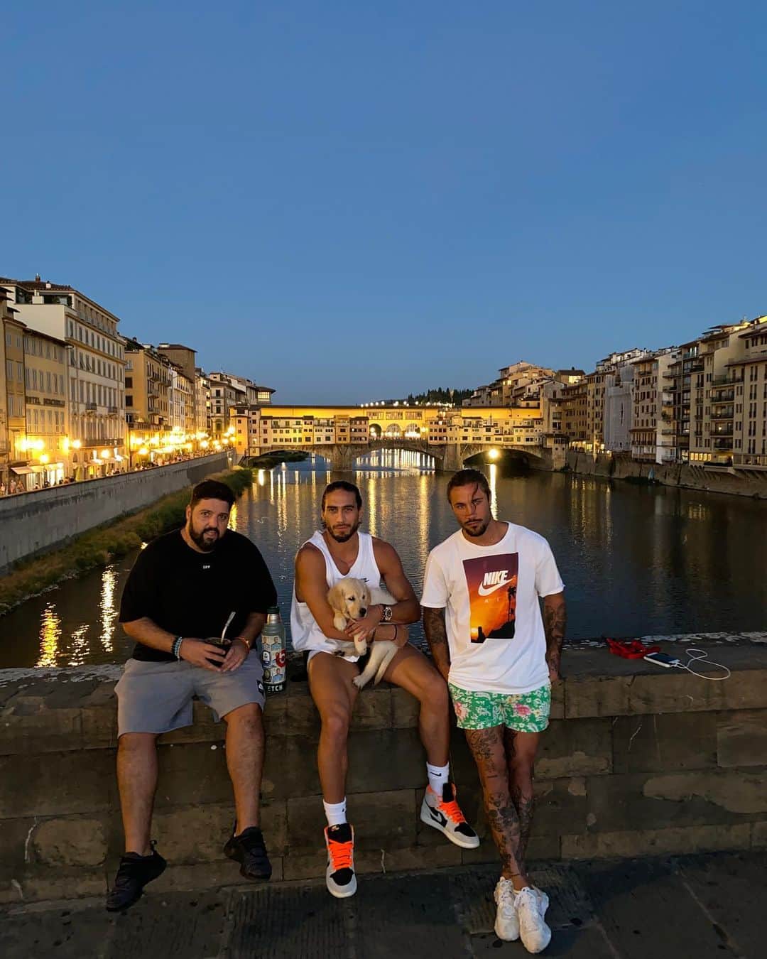 マルティン・カセレスのインスタグラム：「“ESOTICOS” 🇮🇹」